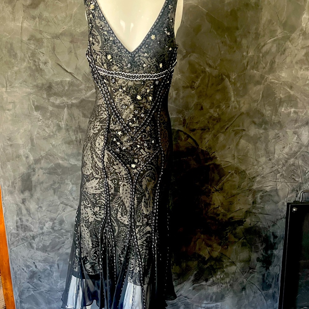 Mac Duggal Black and Silver Sequin Sheath Dress